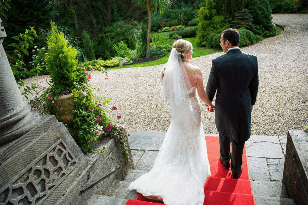 Gourmet wedding catering with vegetarian and vegan options at Tre-Ysgawen Hall.