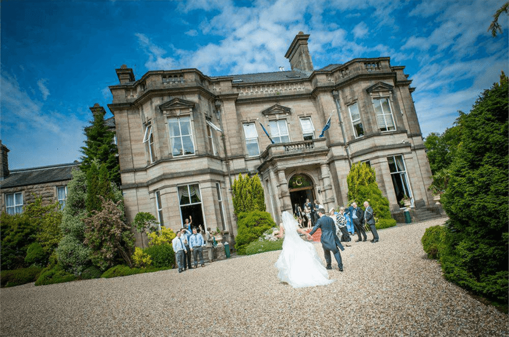Gourmet wedding catering with vegetarian and vegan options at Tre-Ysgawen Hall