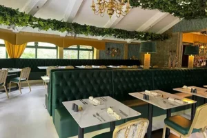 Luxury wedding venue in Anglesey reception hall